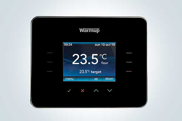 Termostato programable 3iE para calefacción por suelo radiante